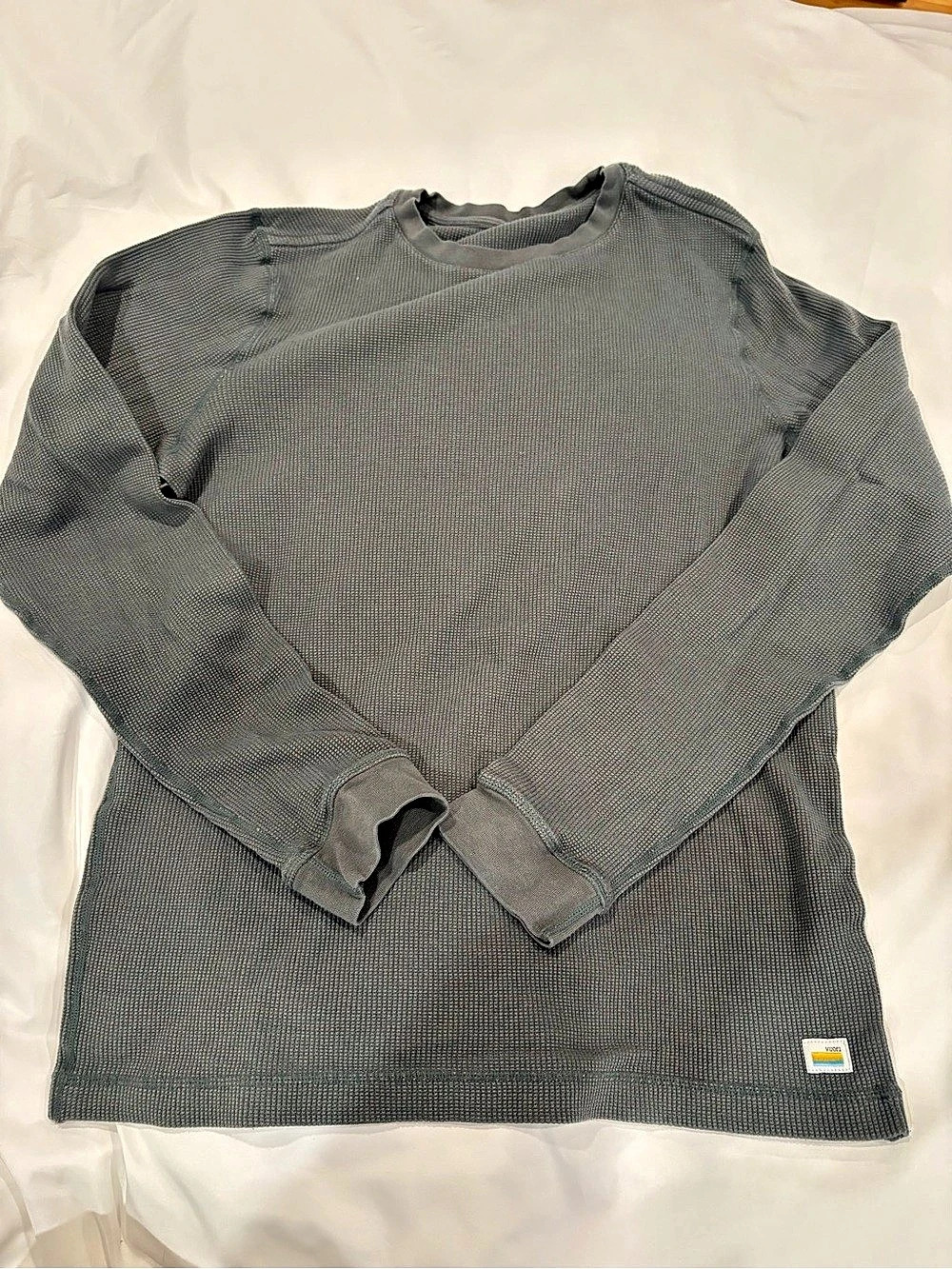 Vuori Waffle Crew Long Sleeve Thermal Gray Size Small Like New